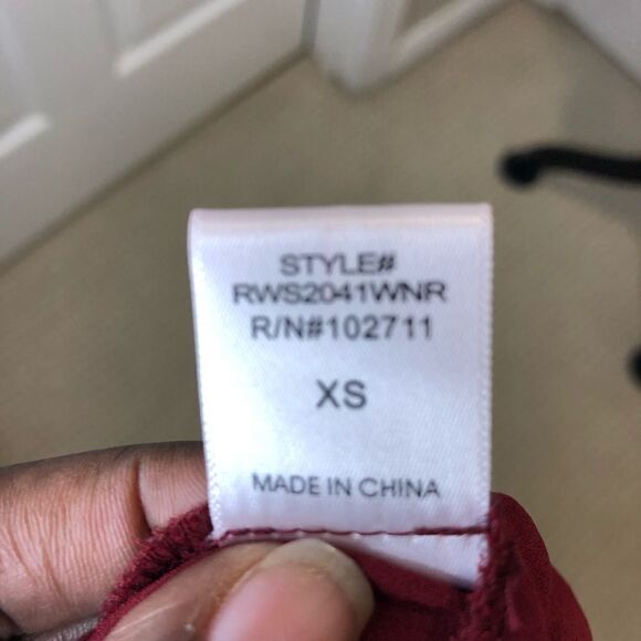 Harlowe&Graham burgundy wine black lace top blouse - Picture 10 of 10